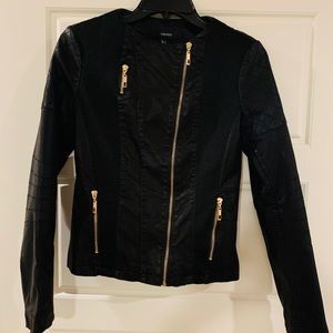 Forever 21 Black leather jacket